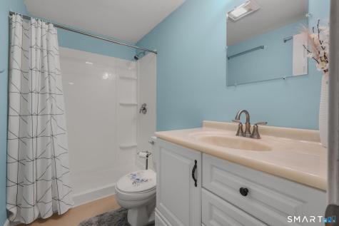 17 Lakeside Drive Ledyard CT 06339