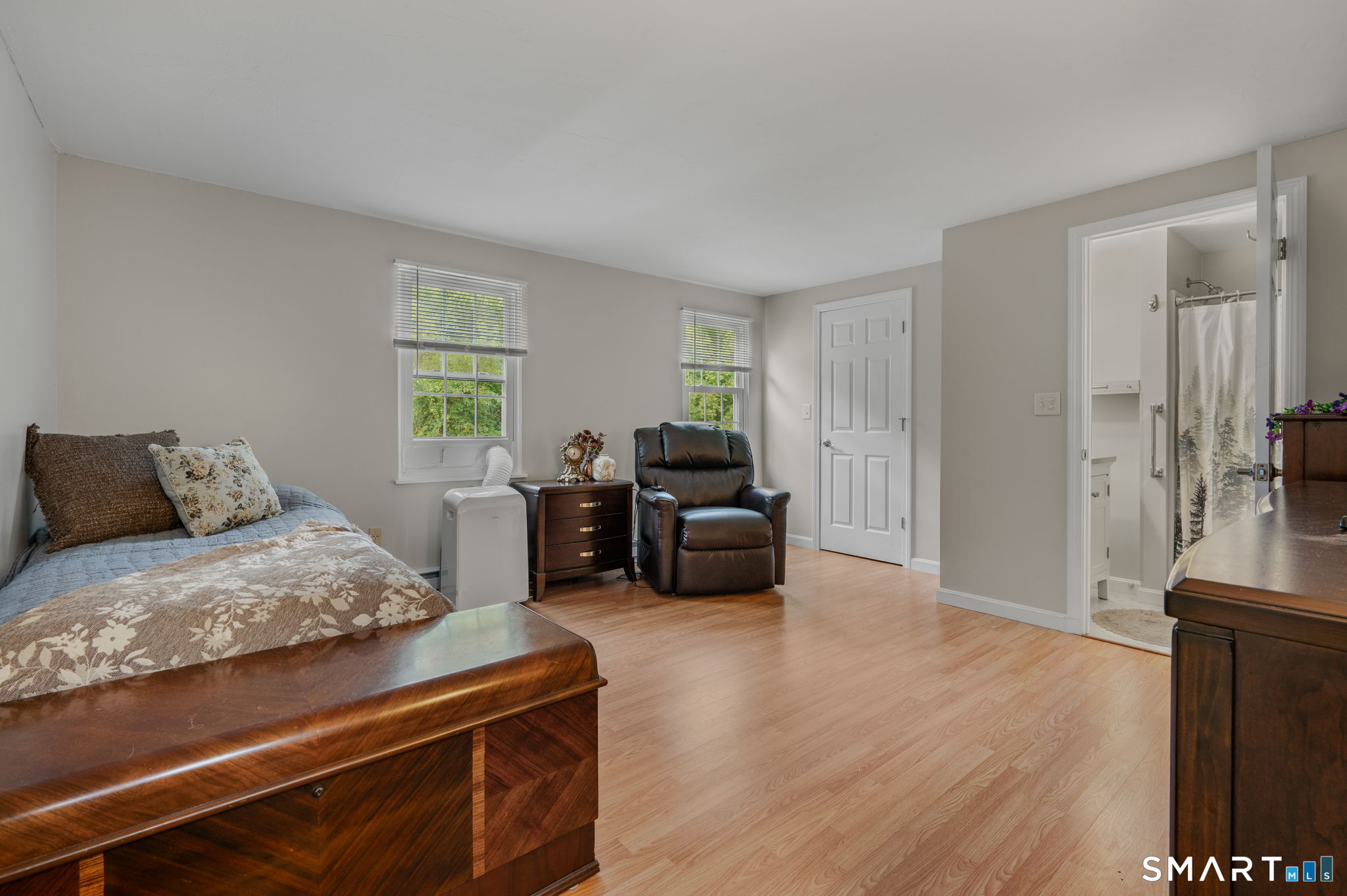 17 Lakeside Drive Ledyard CT 06339