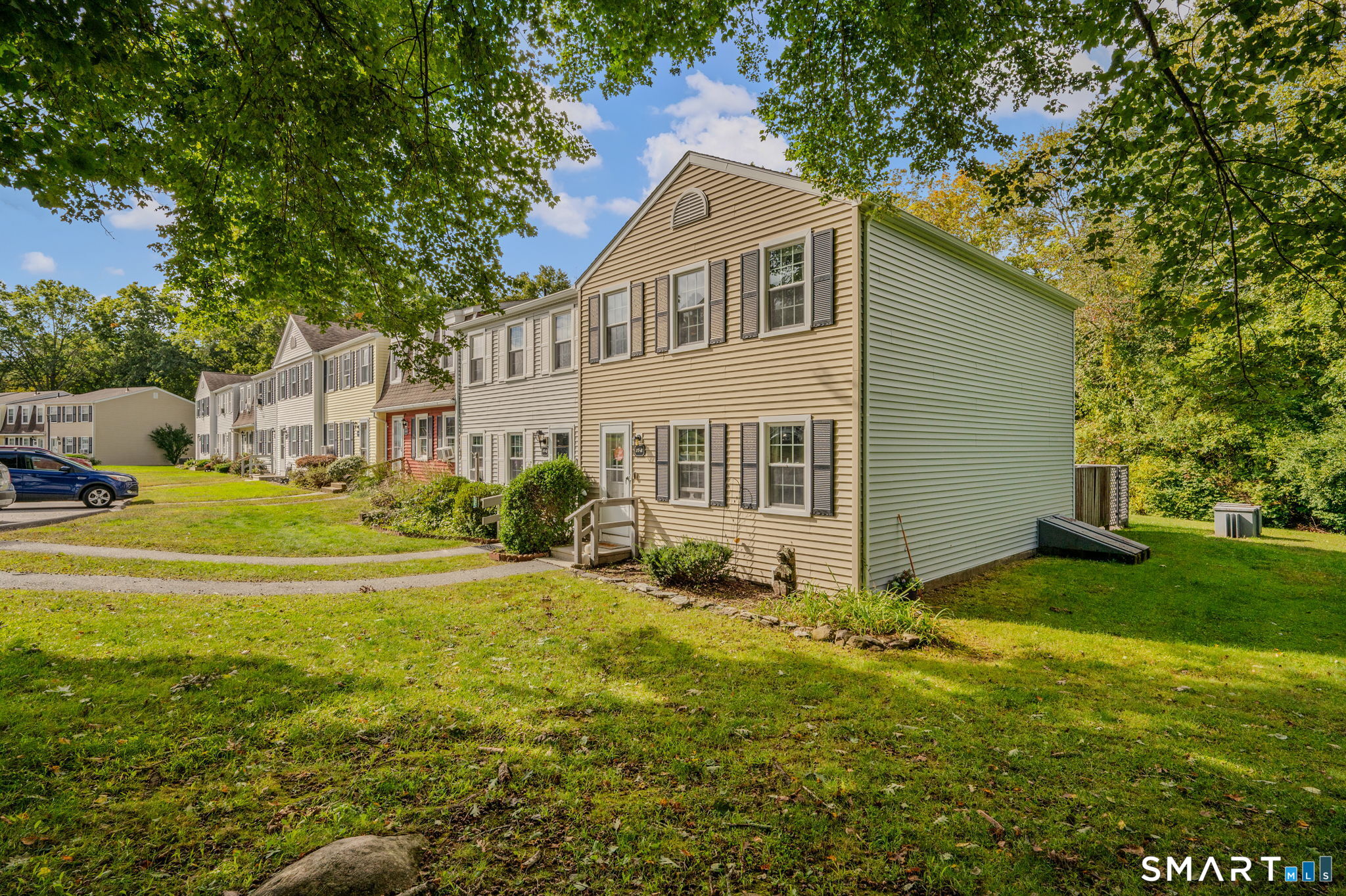 17 Lakeside Drive Ledyard CT 06339