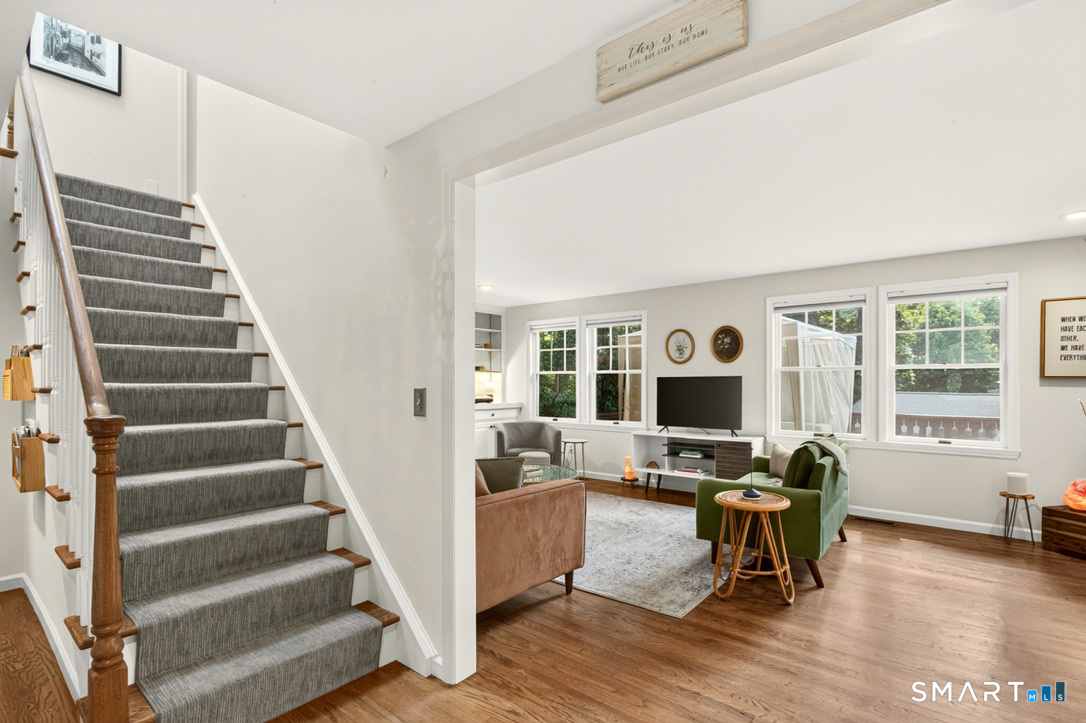 23 Blue Mountain Ridge Norwalk CT 06851