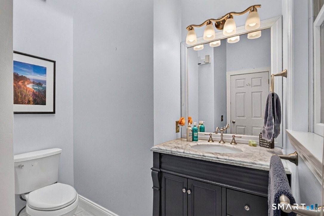 23 Blue Mountain Ridge Norwalk CT 06851
