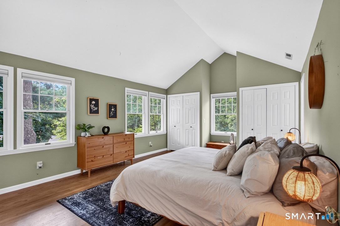 23 Blue Mountain Ridge Norwalk CT 06851