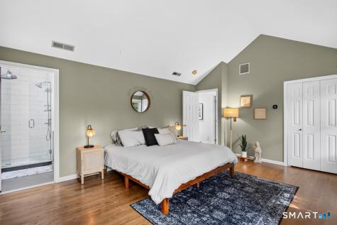 23 Blue Mountain Ridge Norwalk CT 06851
