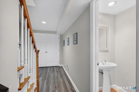 23 Blue Mountain Ridge Norwalk CT 06851