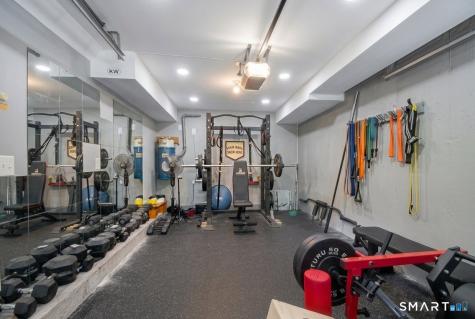 23 Blue Mountain Ridge Norwalk CT 06851