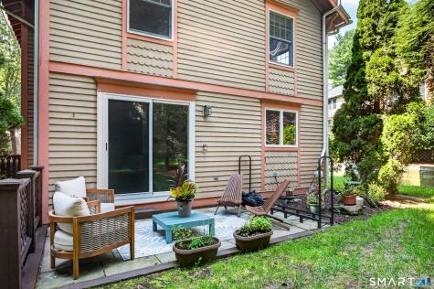 23 Blue Mountain Ridge Norwalk CT 06851