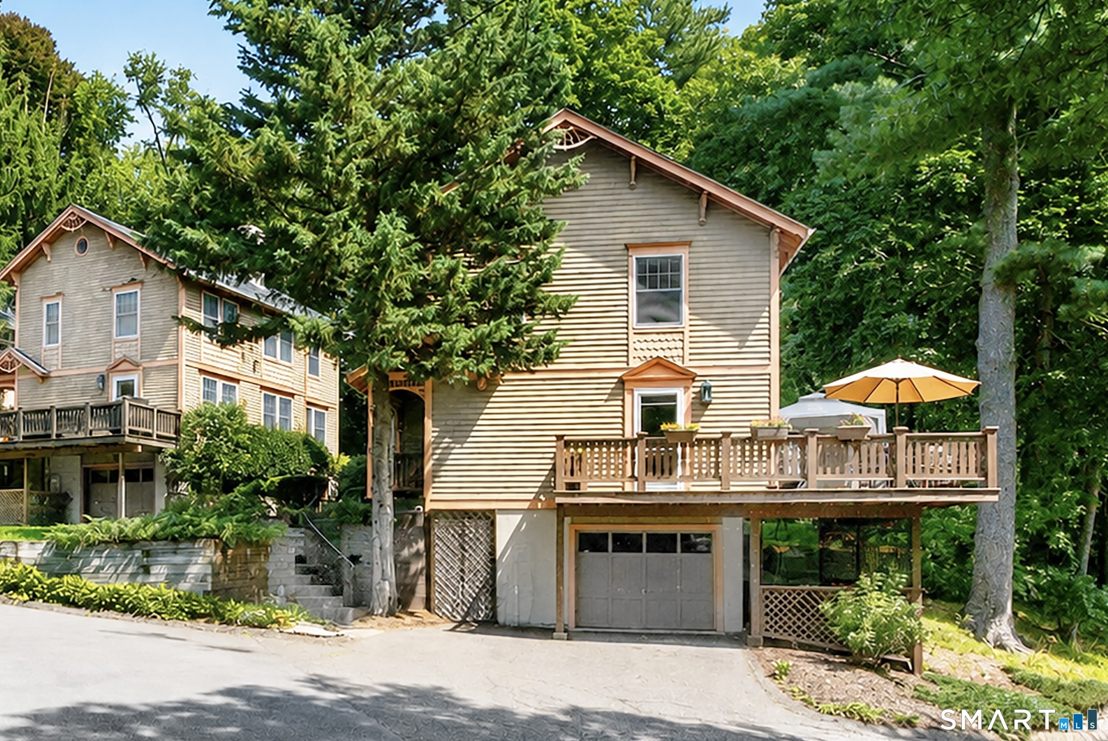 23 Blue Mountain Ridge Norwalk CT 06851