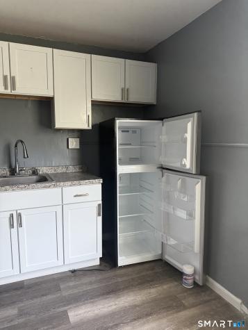 355 Granfield Avenue Bridgeport CT 06610