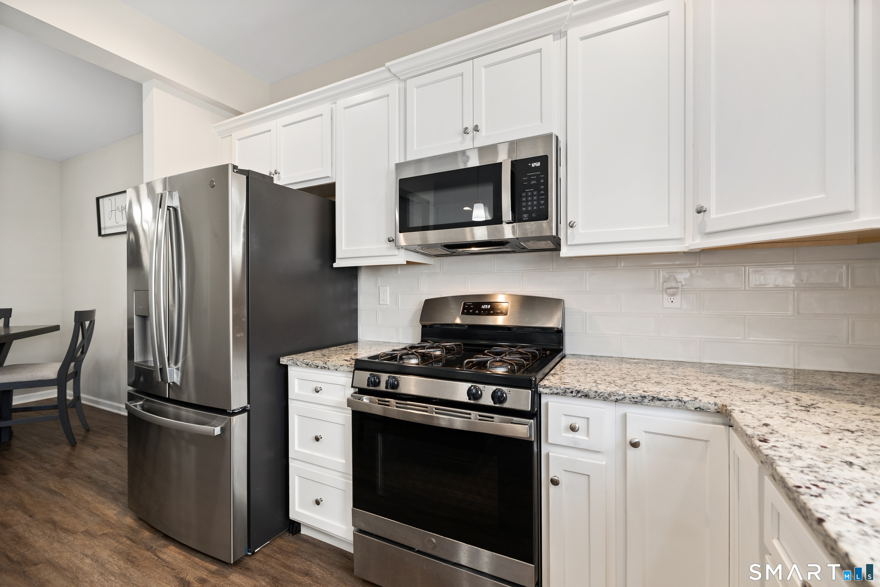 1 Newbury Court North Haven CT 06473