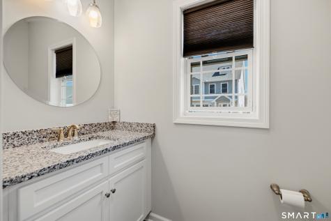 1 Newbury Court North Haven CT 06473