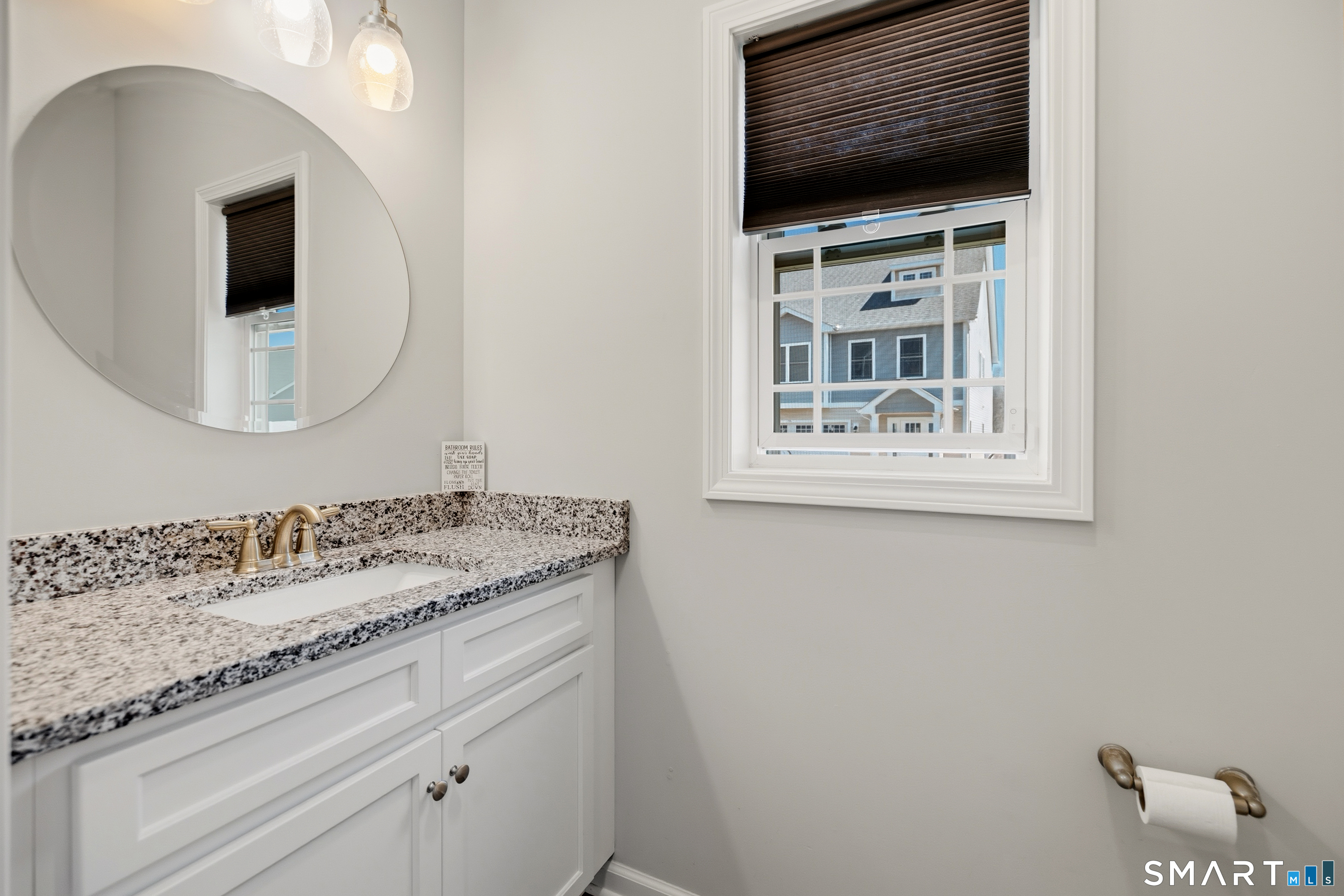 1 Newbury Court North Haven CT 06473