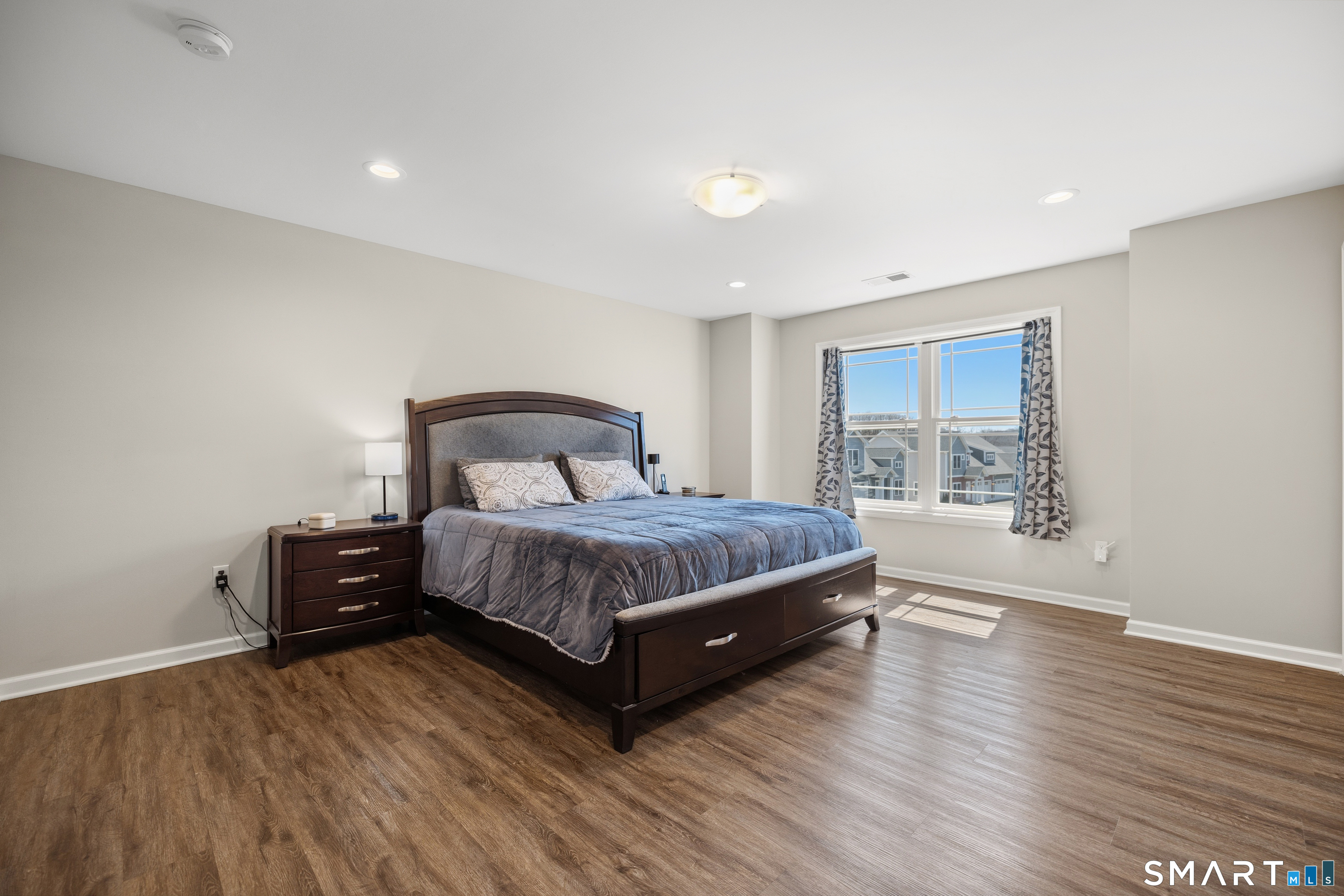 1 Newbury Court North Haven CT 06473