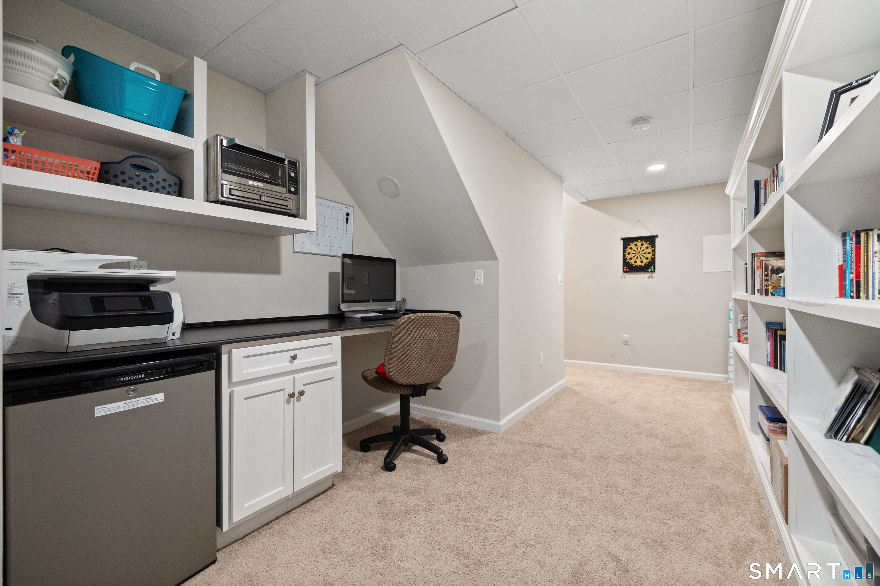 1 Newbury Court North Haven CT 06473