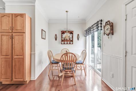 182 Summerfield Gardens Shelton CT 06484
