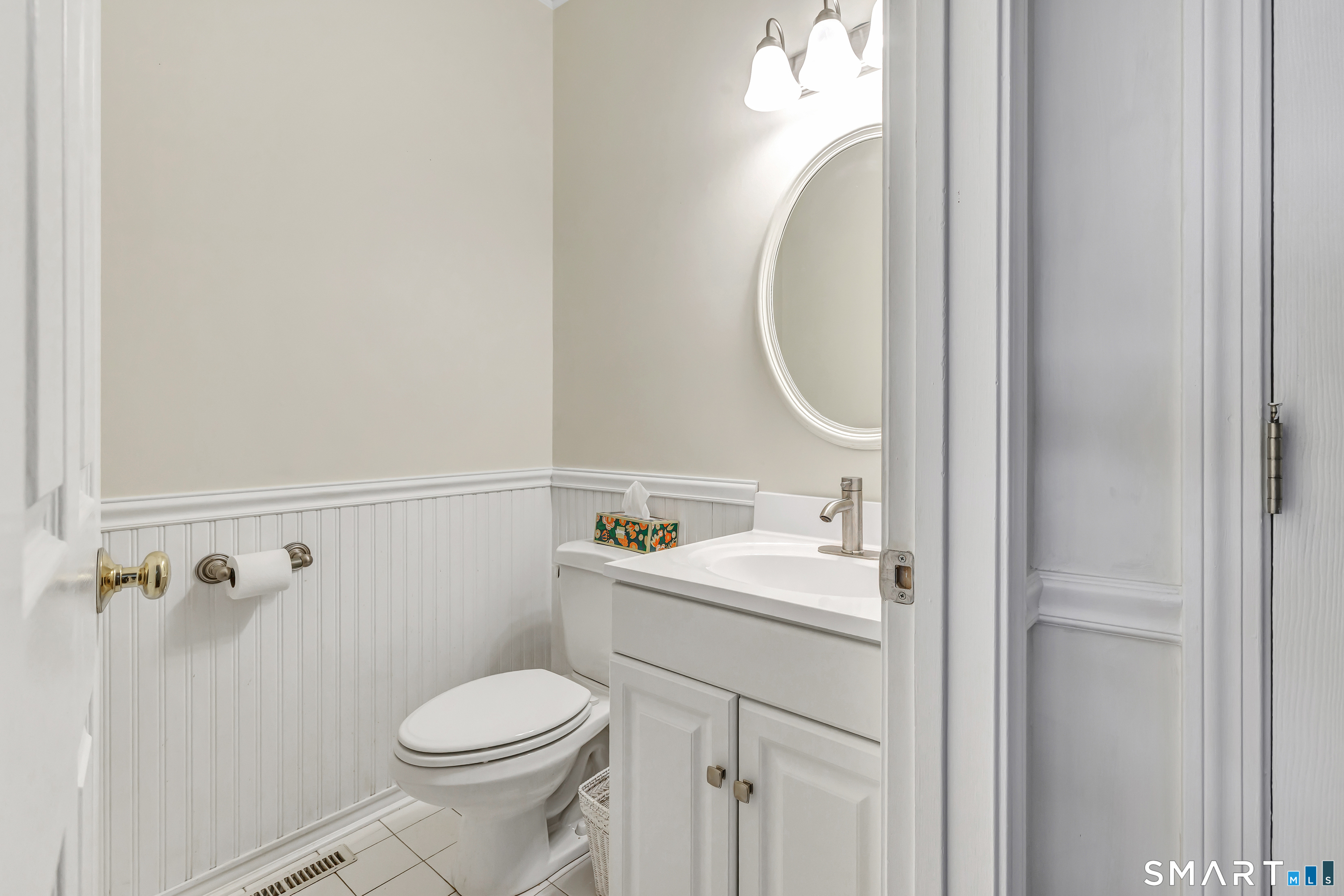 182 Summerfield Gardens Shelton CT 06484