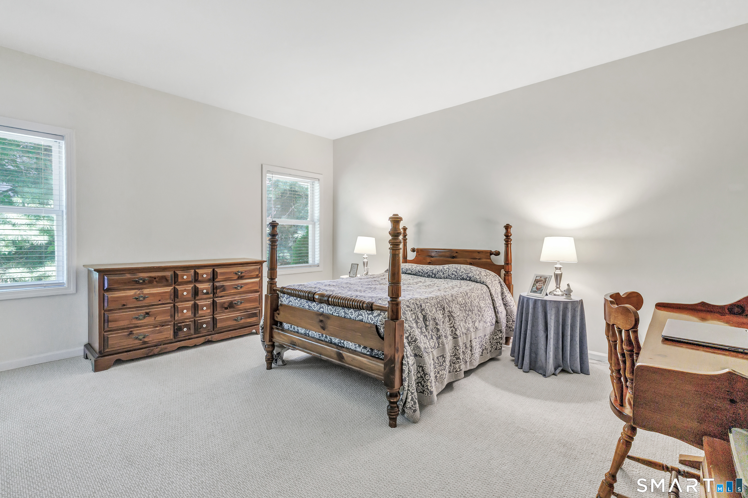 182 Summerfield Gardens Shelton CT 06484