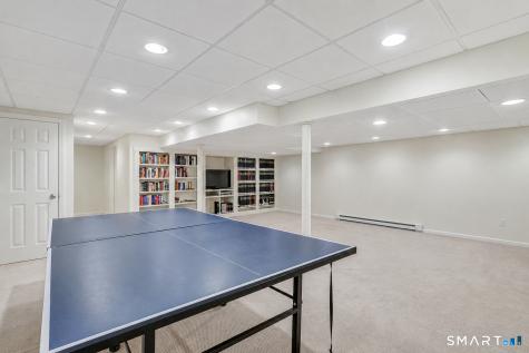 182 Summerfield Gardens Shelton CT 06484