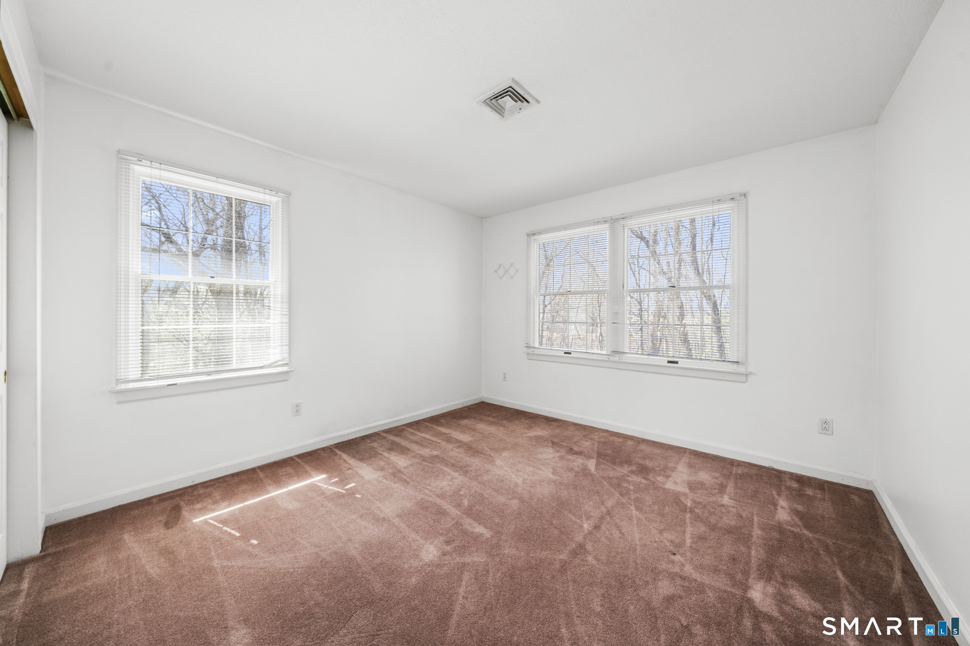 7 Concorde Way Windsor Locks CT 06096
