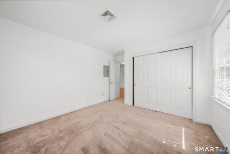 7 Concorde Way Windsor Locks CT 06096