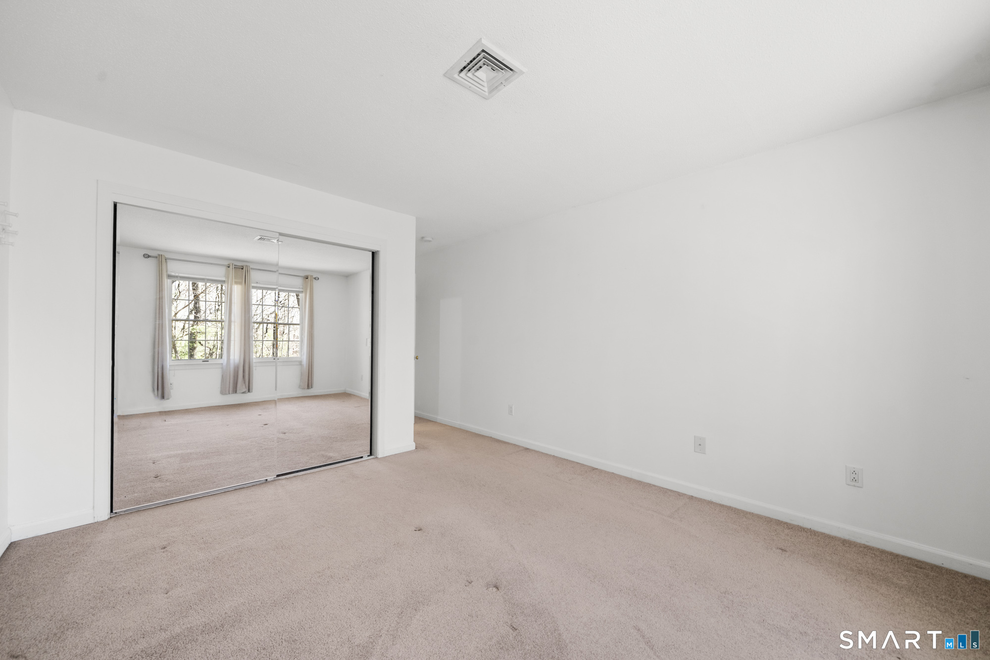 7 Concorde Way Windsor Locks CT 06096
