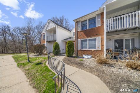 7 Concorde Way Windsor Locks CT 06096