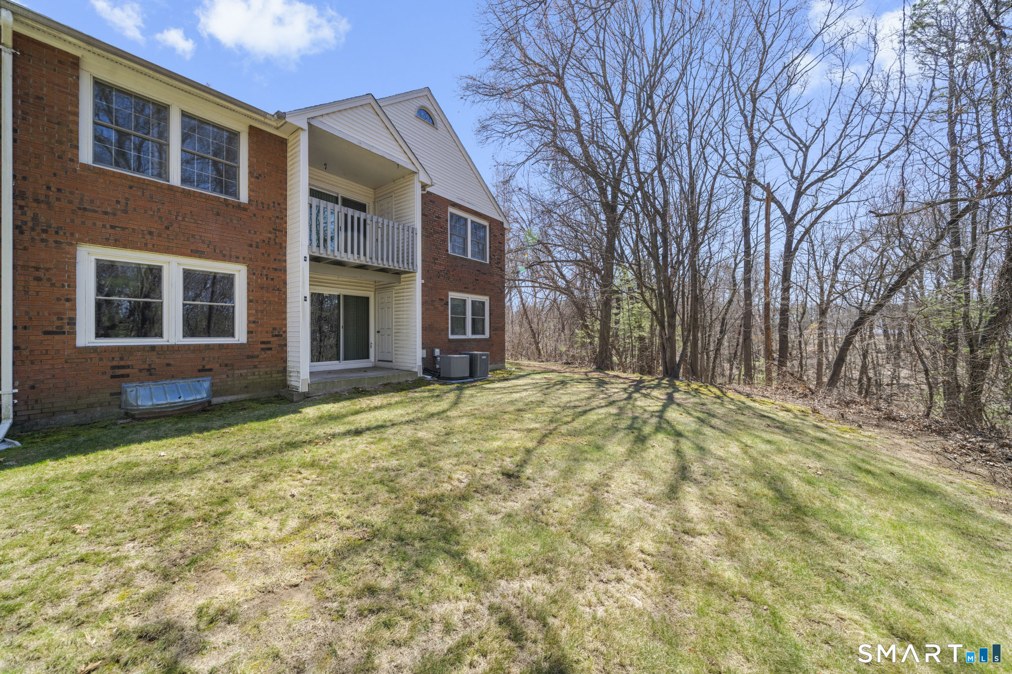 7 Concorde Way Windsor Locks CT 06096