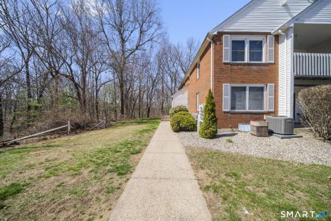 7 Concorde Way Windsor Locks CT 06096