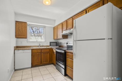 7 Concorde Way Windsor Locks CT 06096