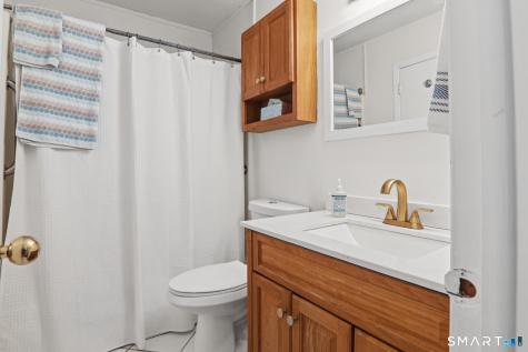 161 Peddlars Drive Branford CT 06405