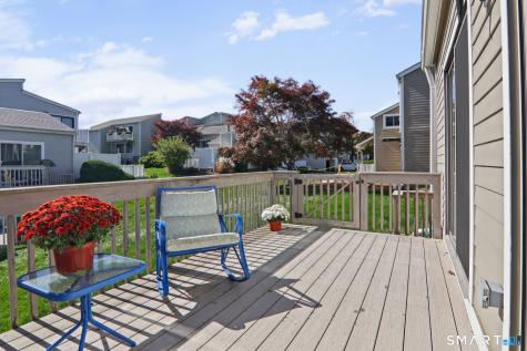 161 Peddlars Drive Branford CT 06405