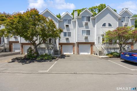 925 Oronoke Road Waterbury CT 06708