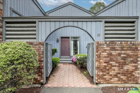 18 Hearthstone Drive Brookfield CT 06804