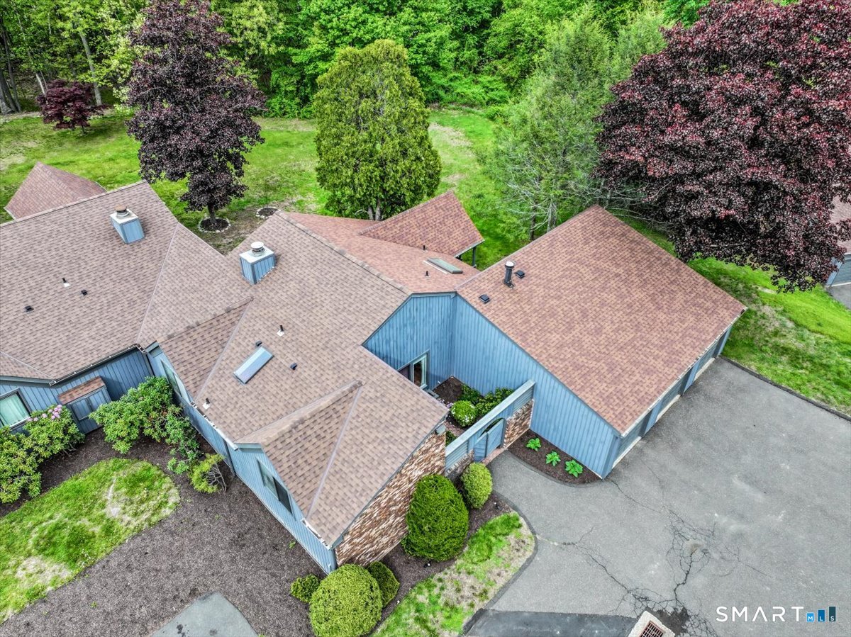 18 Hearthstone Drive Brookfield CT 06804