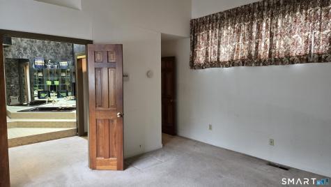 18 Hearthstone Drive Brookfield CT 06804