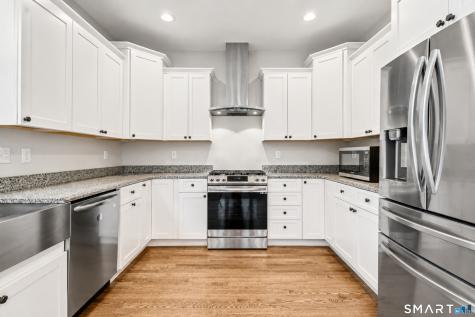 145 Mulholland Way North Haven CT 06473