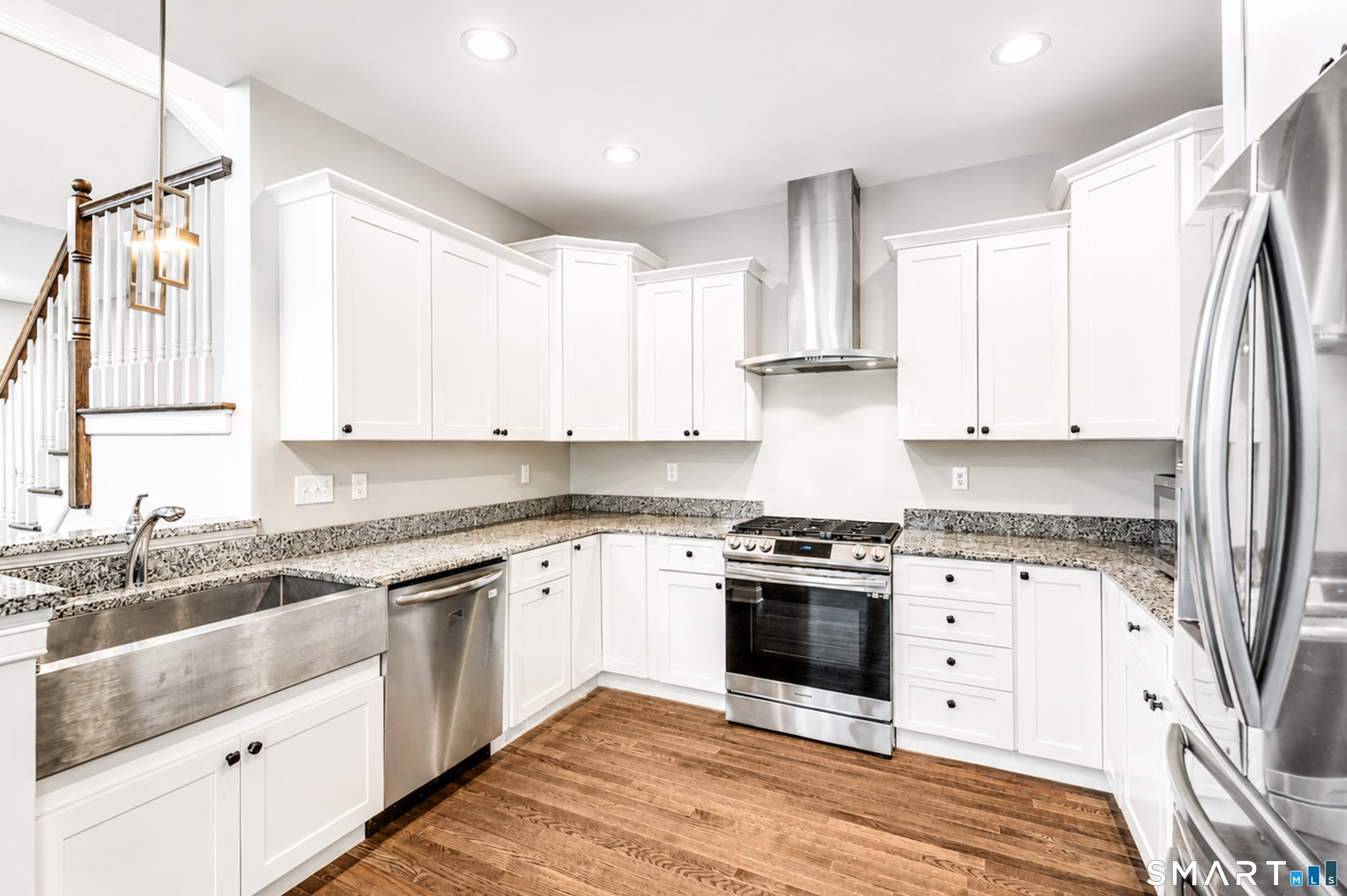 145 Mulholland Way North Haven CT 06473