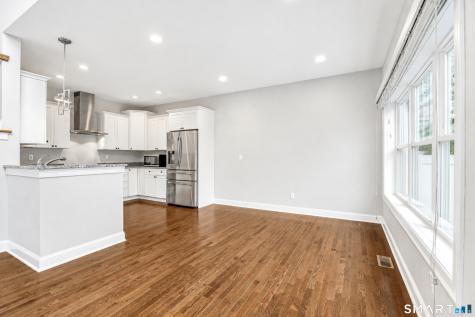 145 Mulholland Way North Haven CT 06473