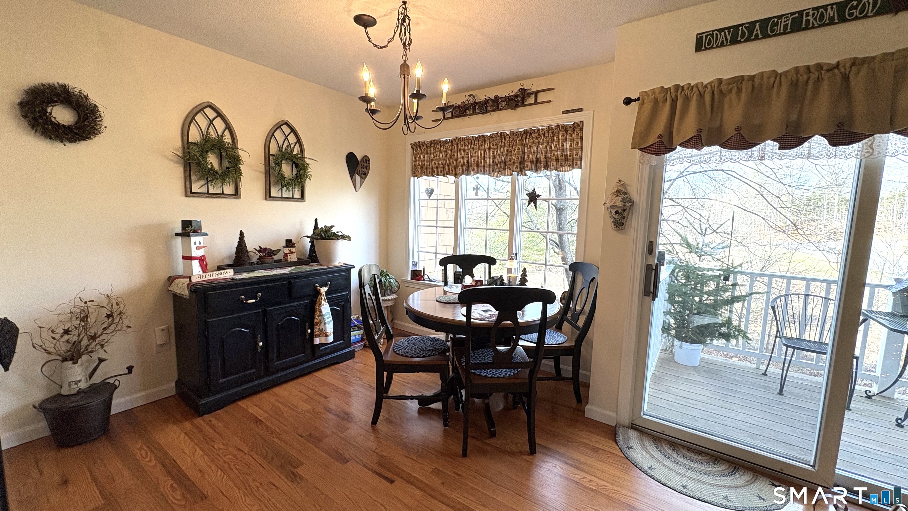 30 Julia Court East Windsor CT 06016