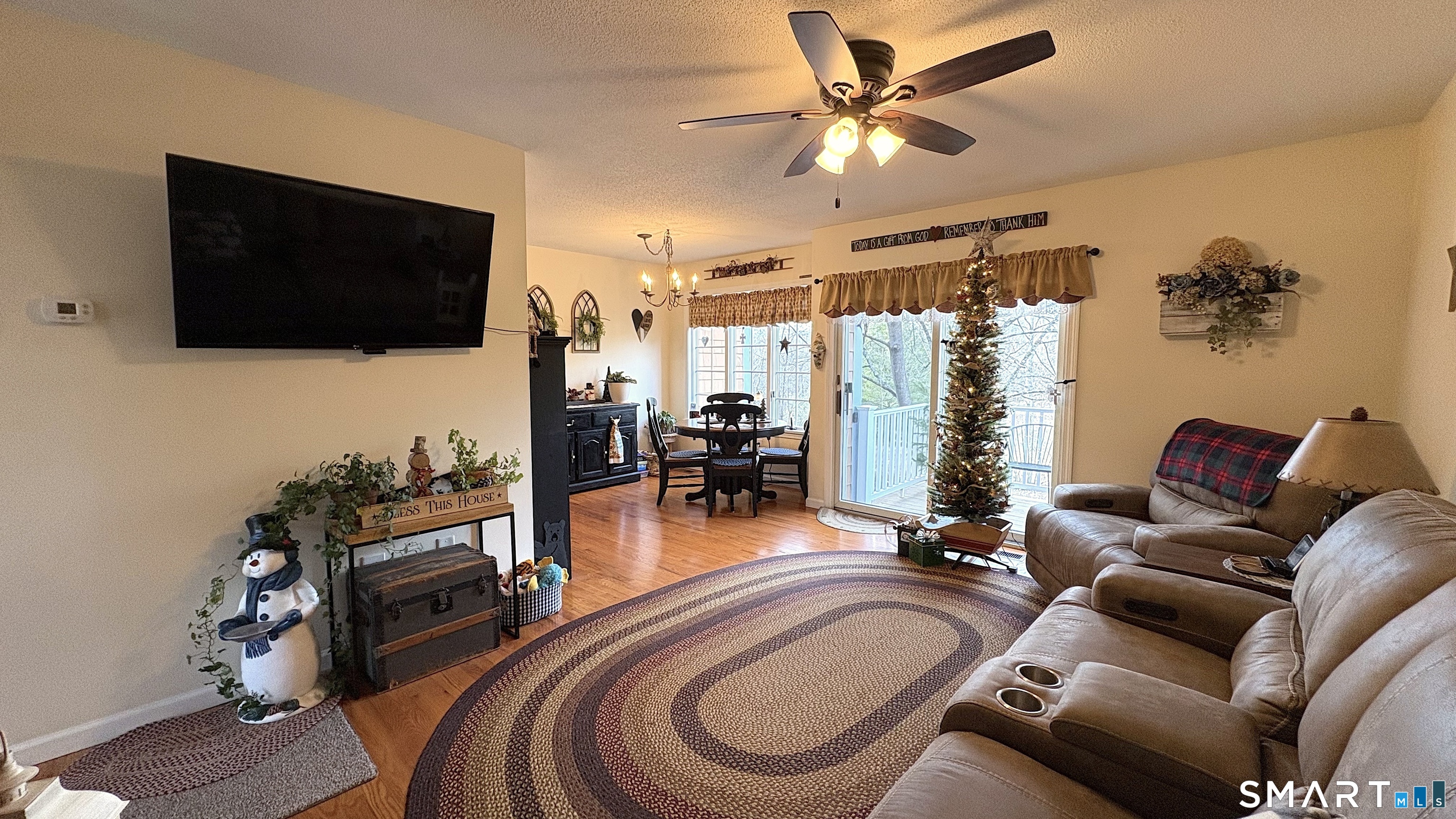 30 Julia Court East Windsor CT 06016