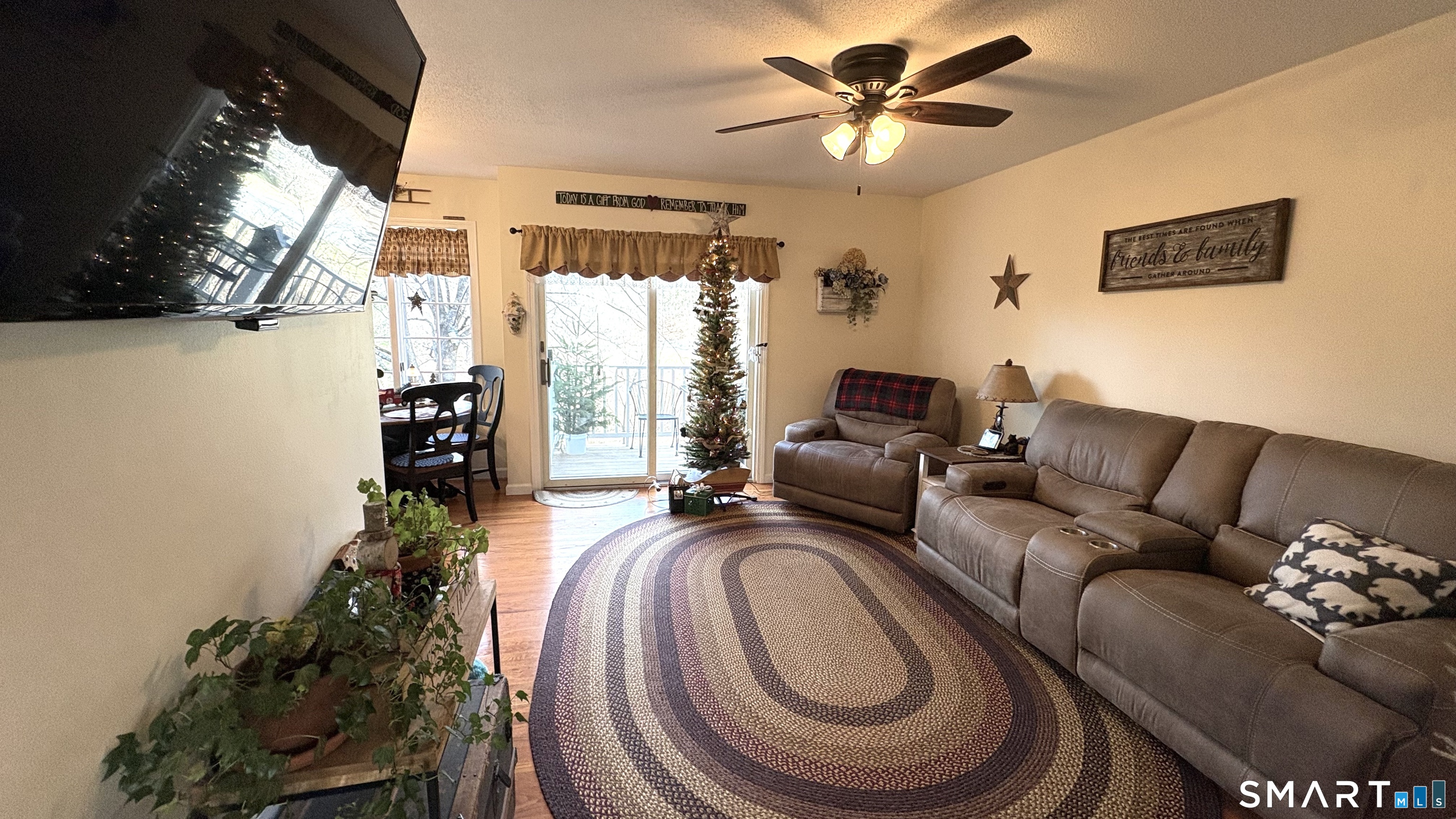 30 Julia Court East Windsor CT 06016