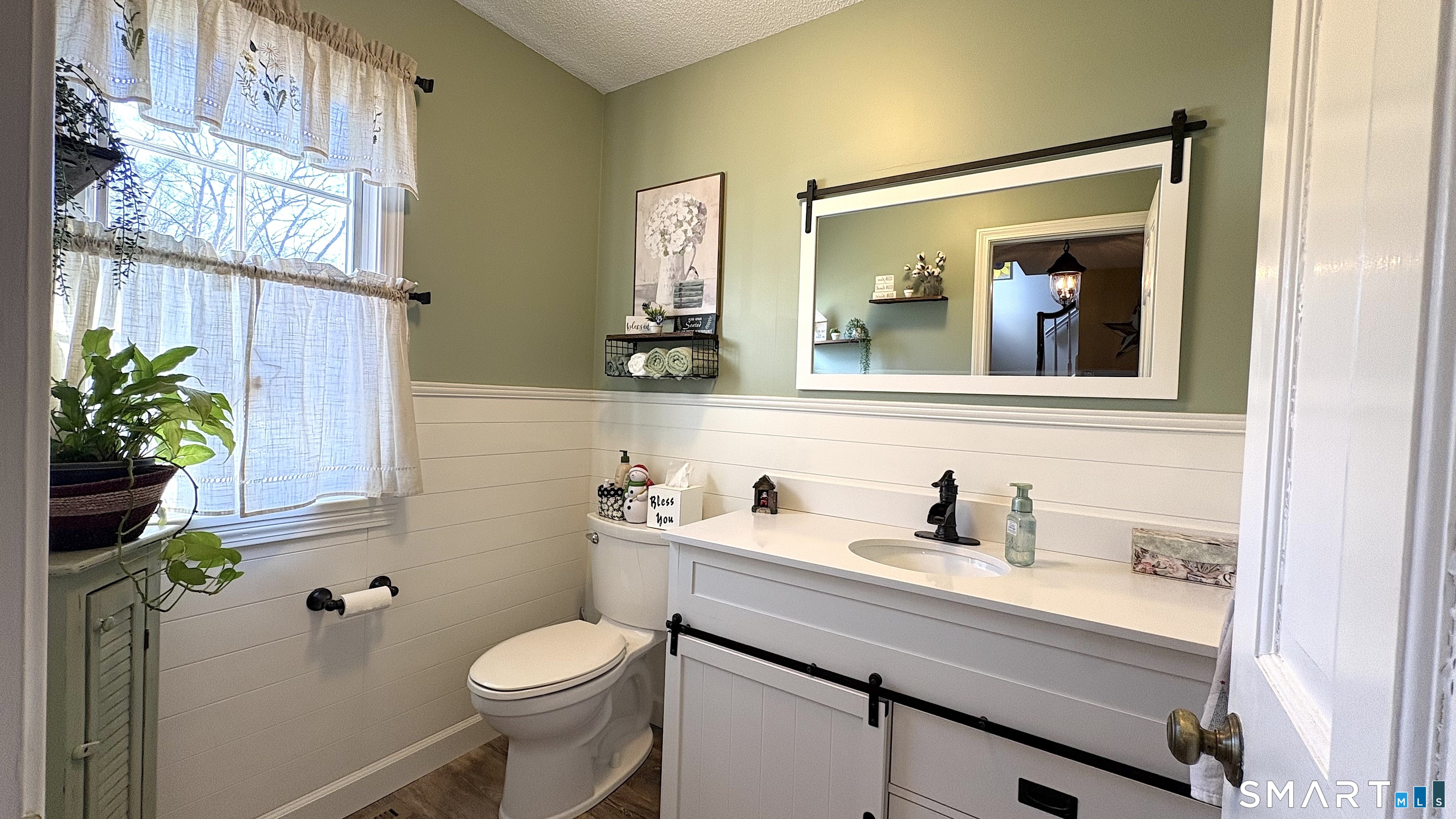 30 Julia Court East Windsor CT 06016