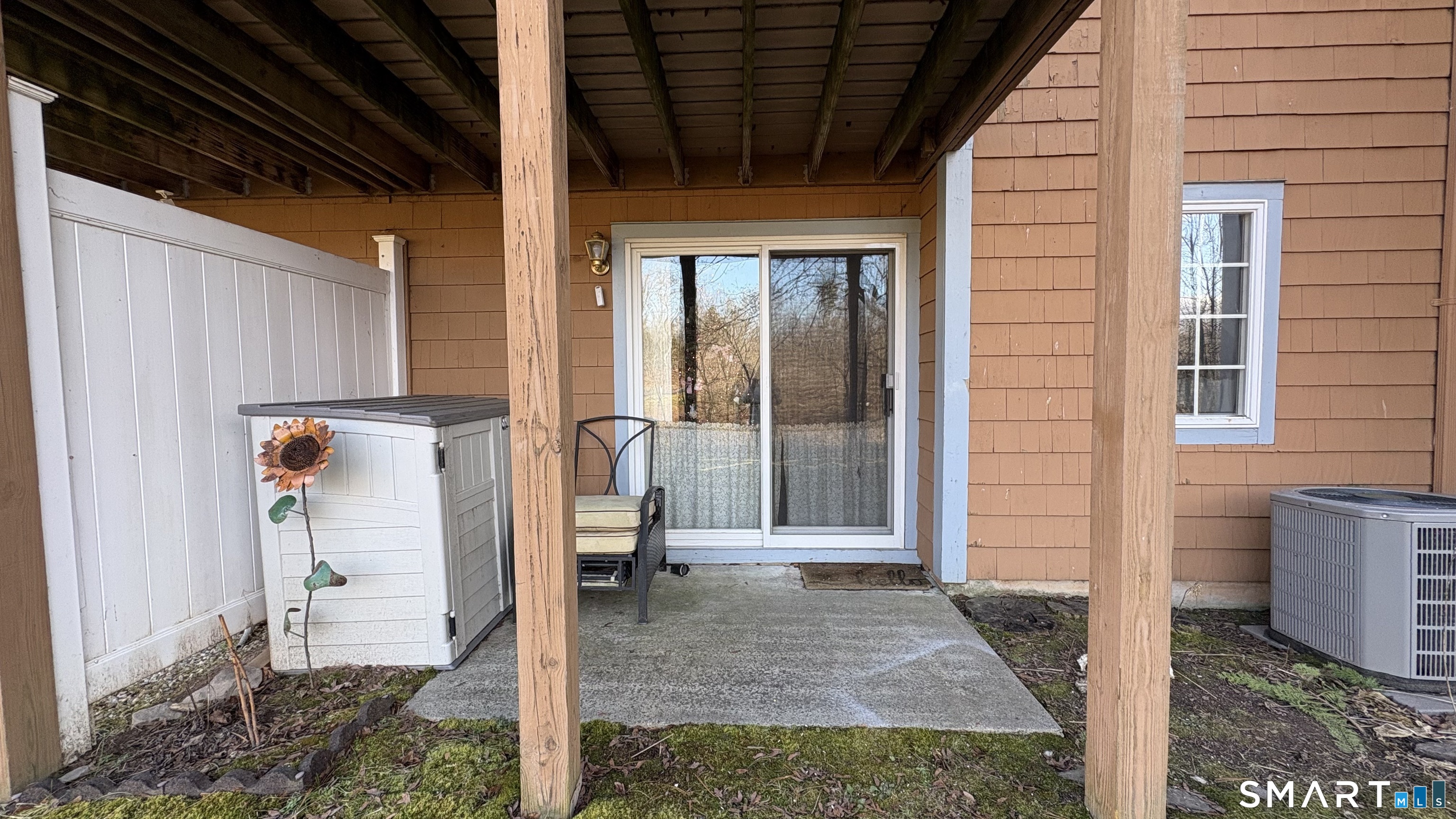 30 Julia Court East Windsor CT 06016