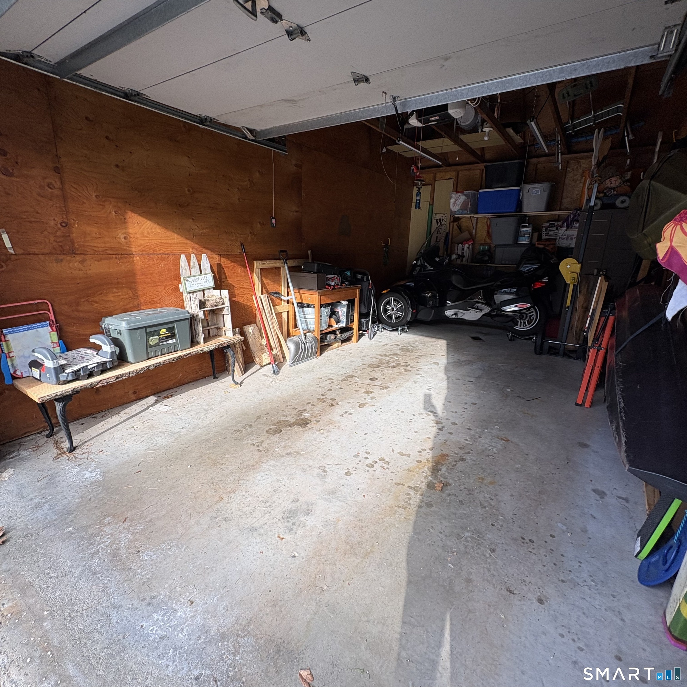 30 Julia Court East Windsor CT 06016