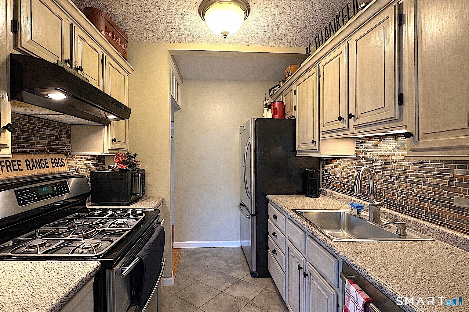 30 Julia Court East Windsor CT 06016