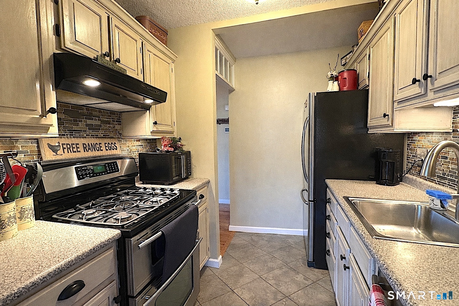 30 Julia Court East Windsor CT 06016