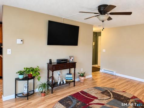 91 Heather Ridge Shelton CT 06484