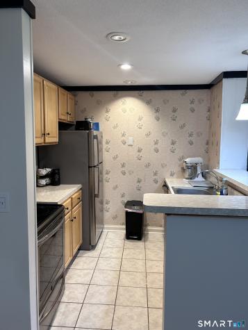28 Prospect Street Manchester CT 06040