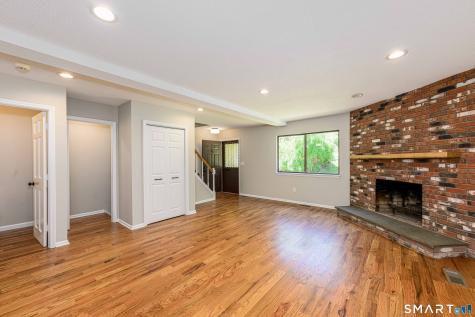 23 Sherman Lane Hamden CT 06514