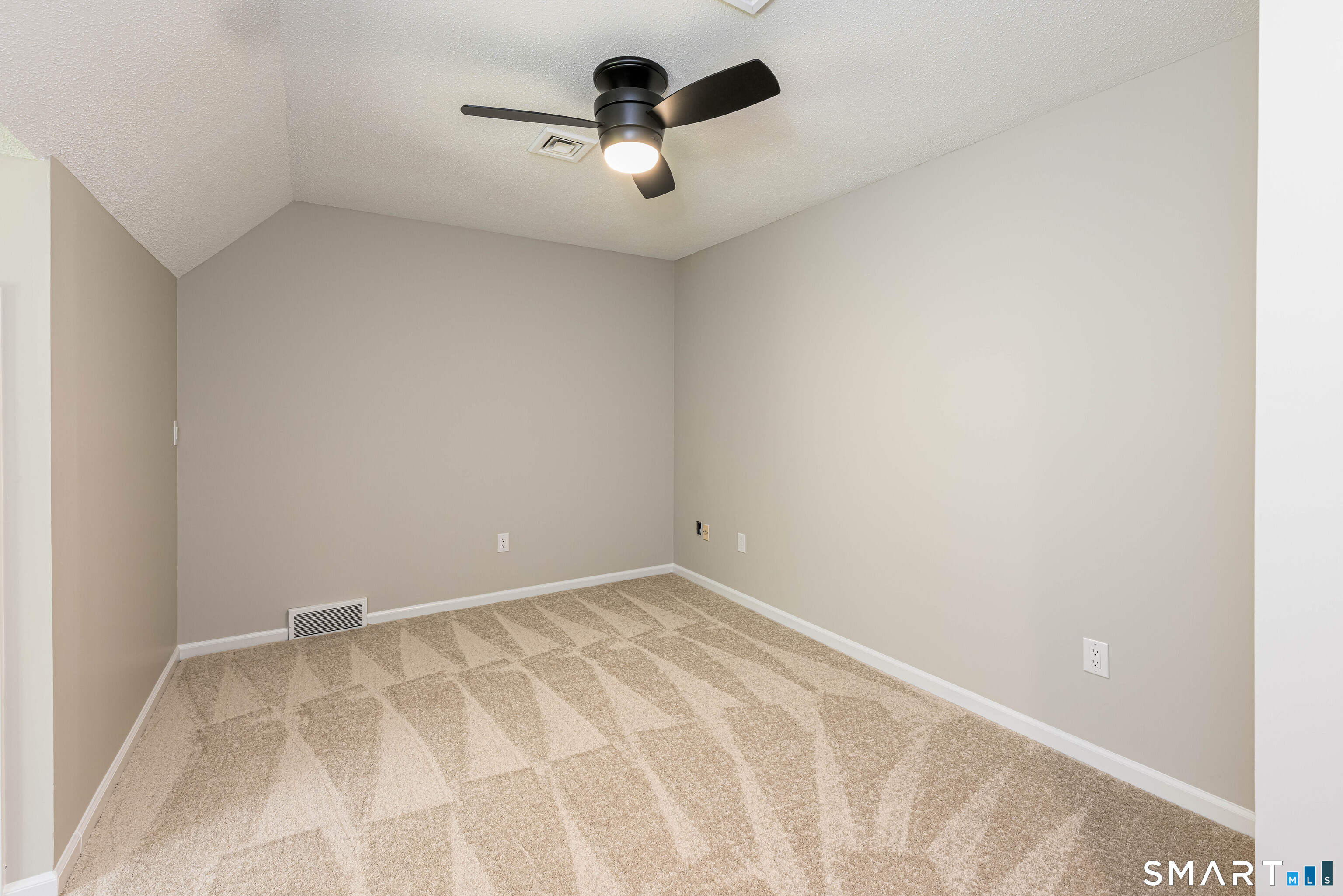 23 Sherman Lane Hamden CT 06514