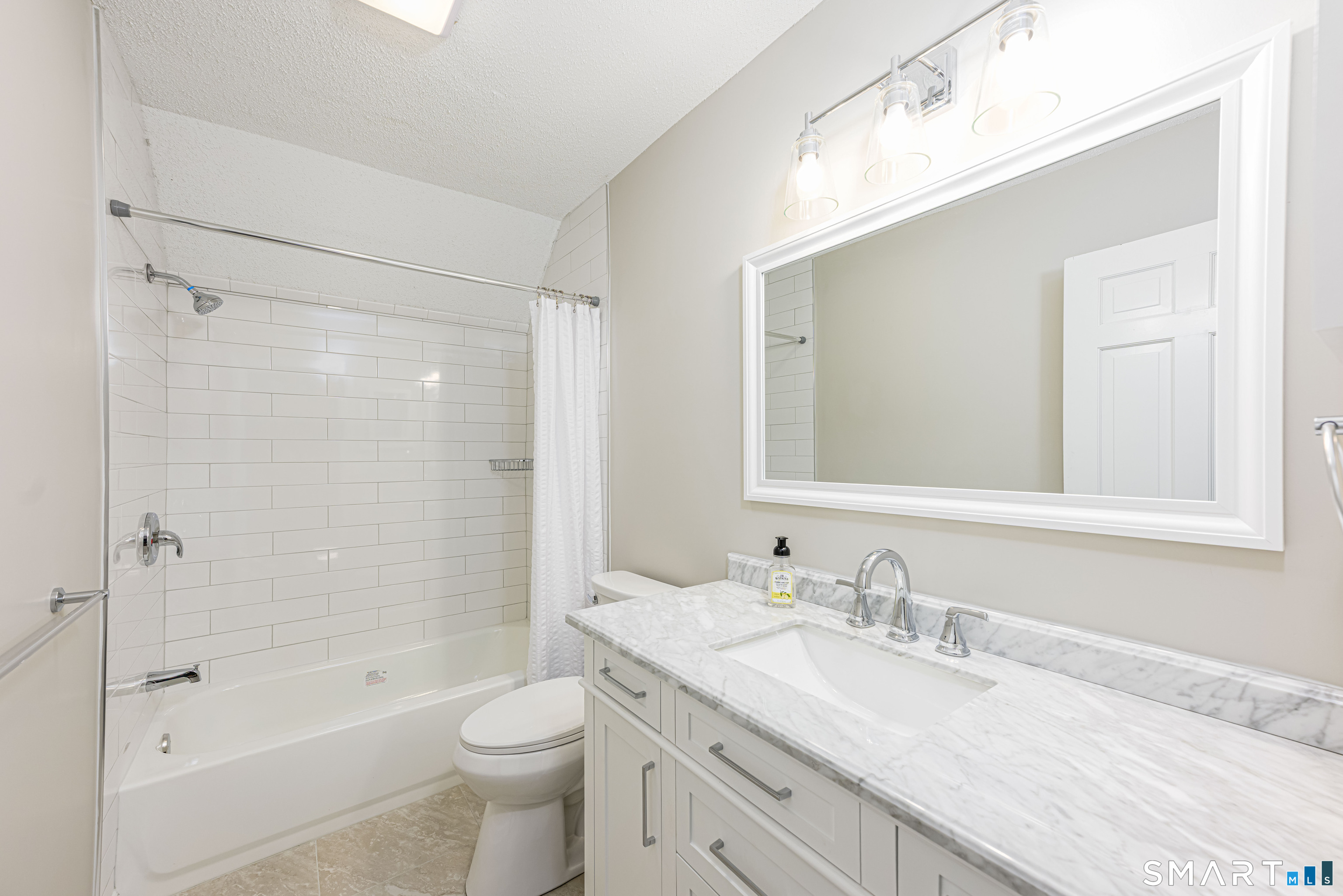 23 Sherman Lane Hamden CT 06514